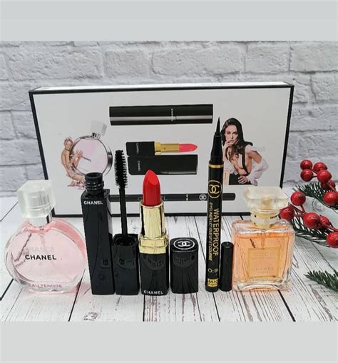 coffret chanel maquillage prix